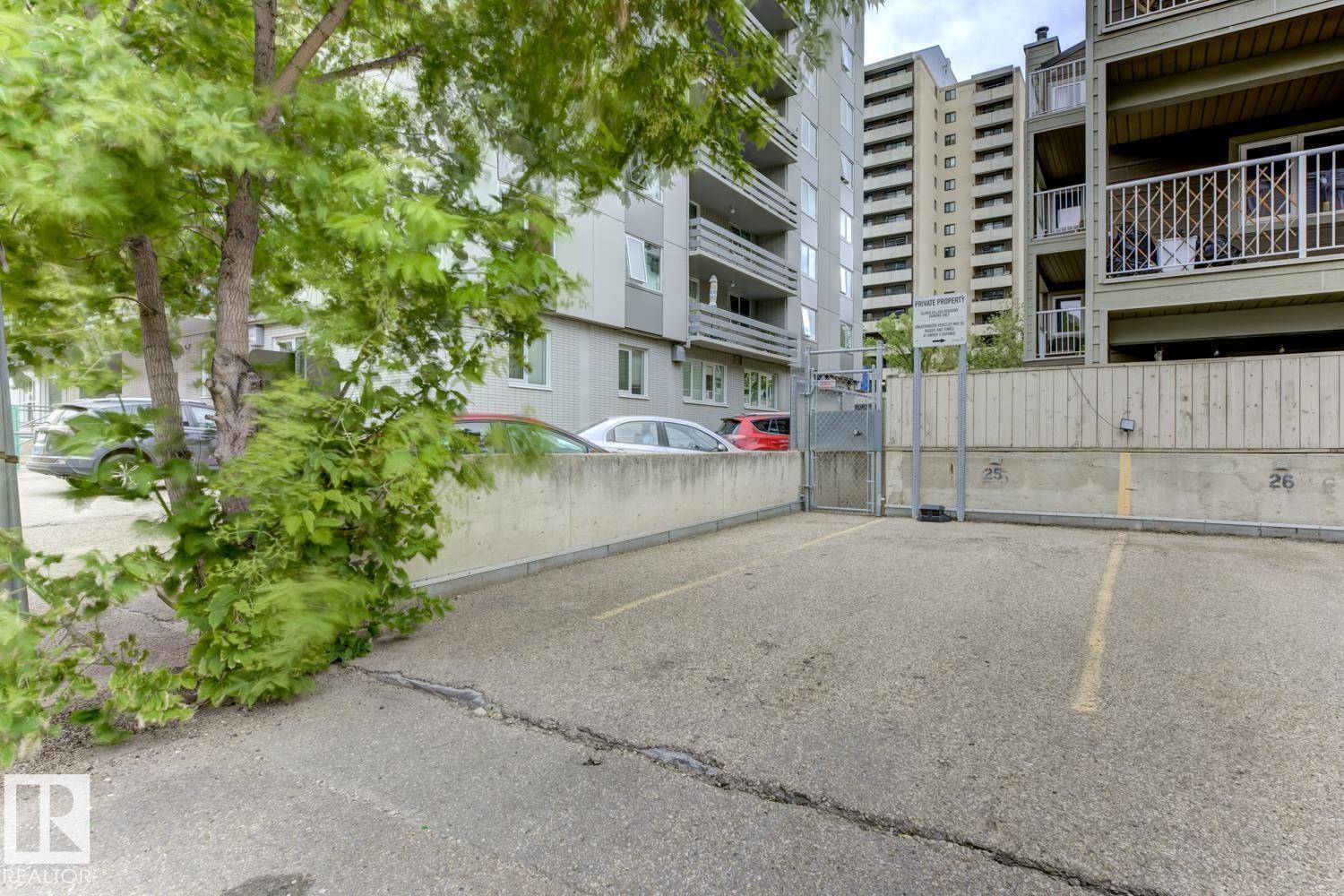 Photo 1 of 301 10138 116 St Nw, Edmonton AB
