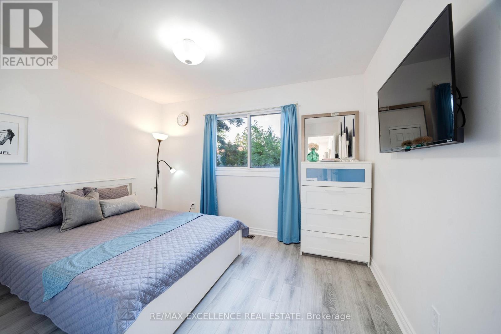 Photo 38 of 110 Seneca Avenue, Oshawa ON