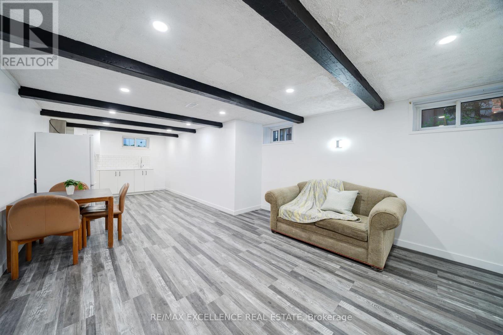 Photo 21 of 110 Seneca Avenue, Oshawa ON