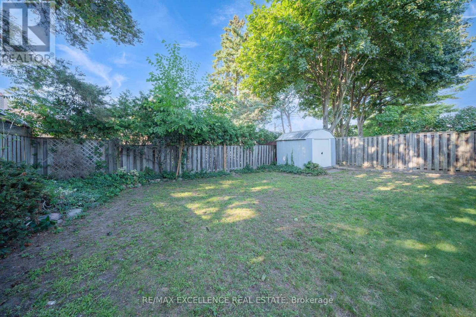 Photo 27 of 110 Seneca Avenue, Oshawa ON
