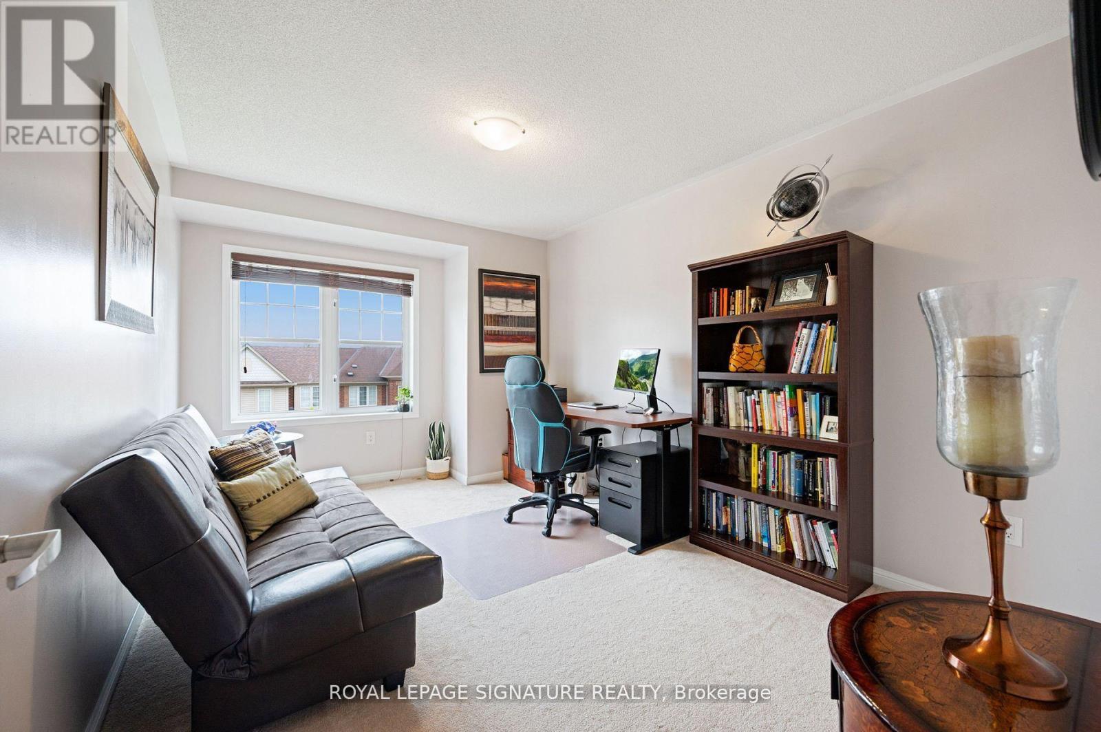 Photo 36 of 798 Shortreed Crescent, Milton ON