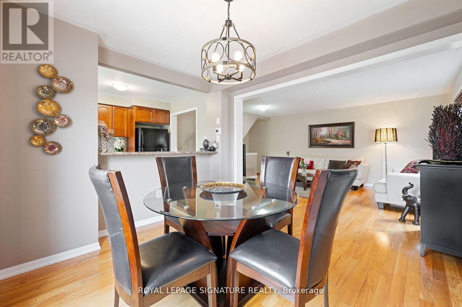 Photo 40 of 798 Shortreed Crescent, Milton ON
