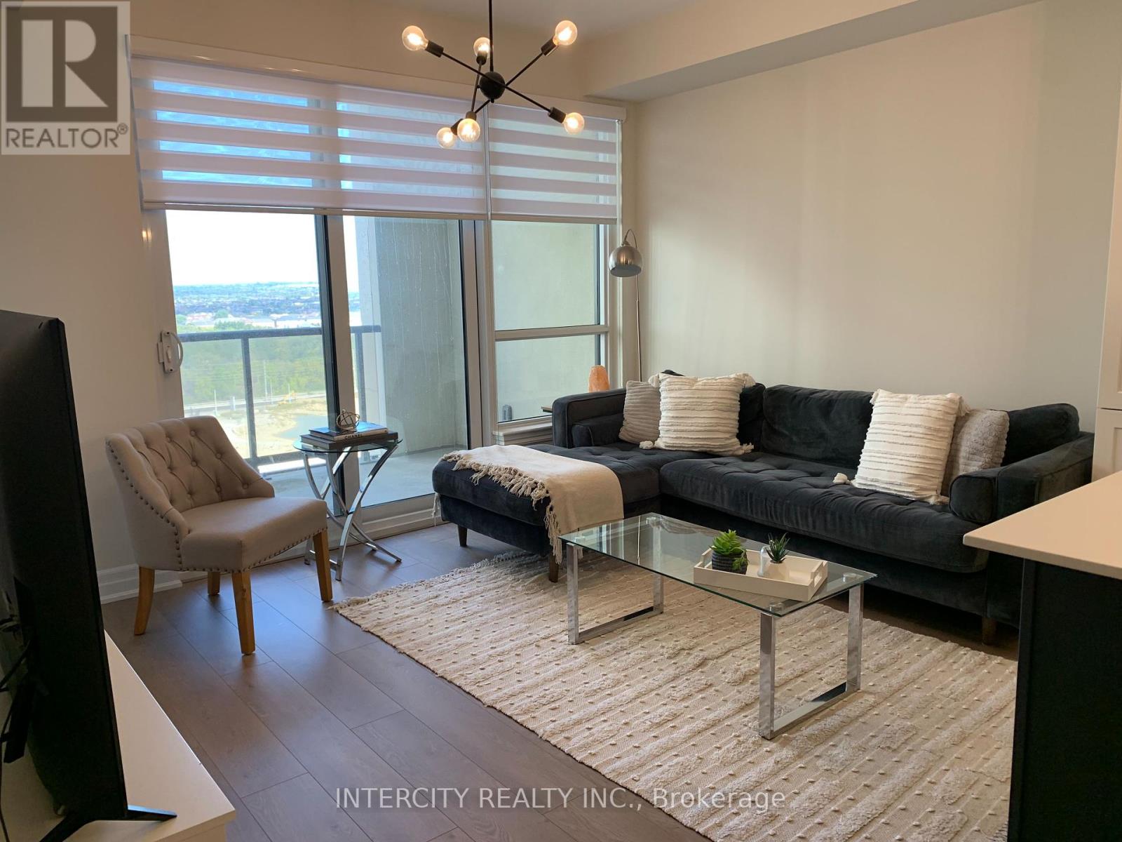 Photo 22 of 1601 9075 Jane Street, Vaughan ON