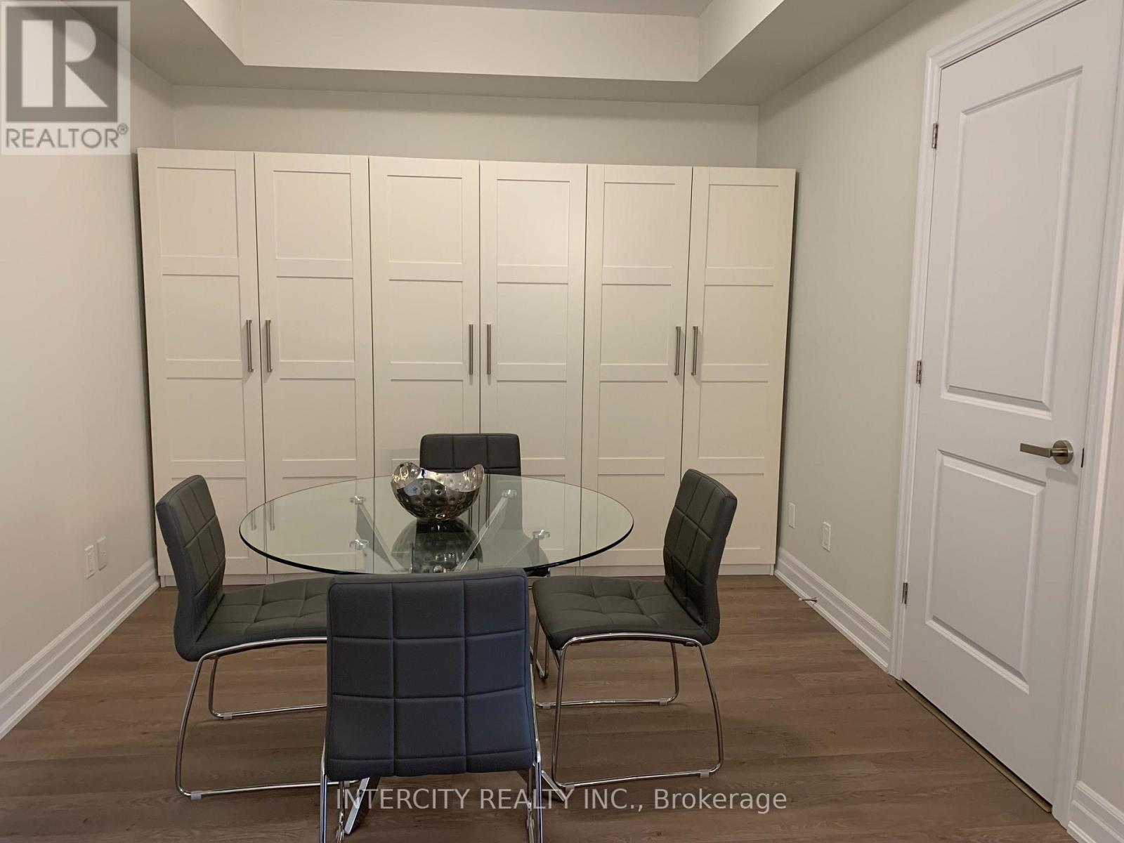 Photo 16 of 1601 9075 Jane Street, Vaughan ON
