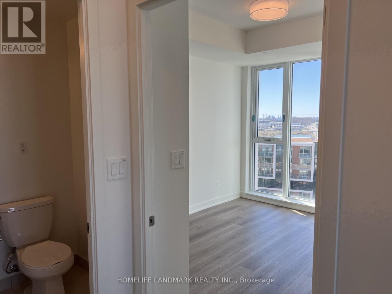 Photo 16 of 1703 292 Verdale Crossing, Markham ON