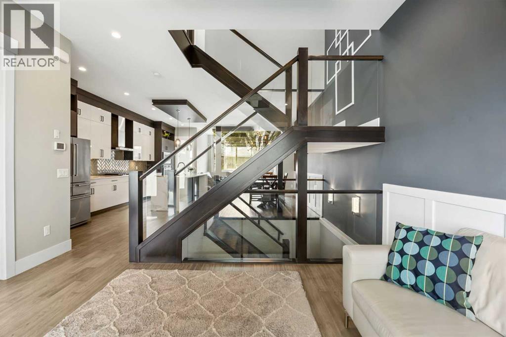 Single Family House for Sale in   Avenue NW Mount Pleasant Calgary 