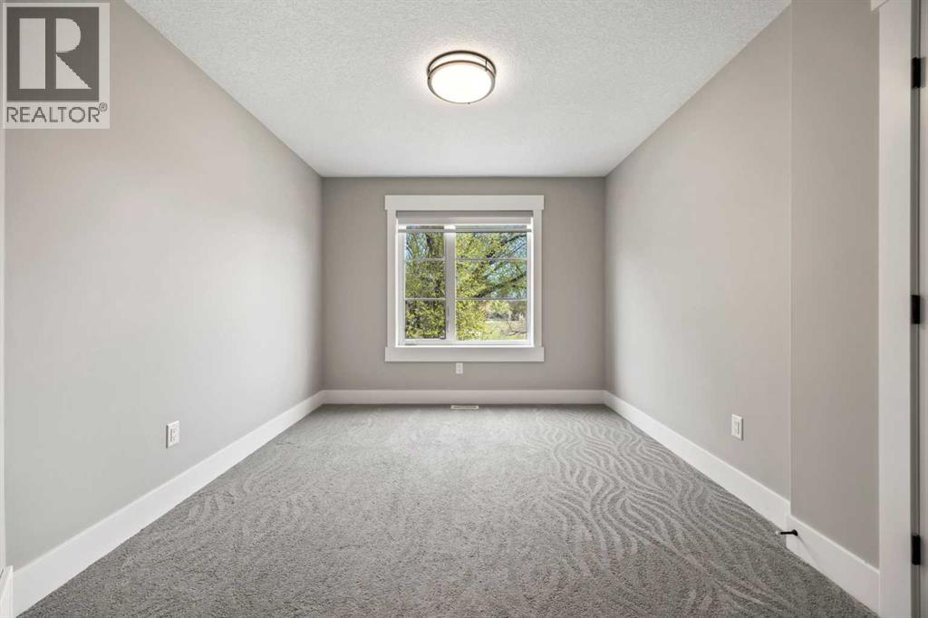 Single Family House for Sale in   Avenue NW Mount Pleasant Calgary 