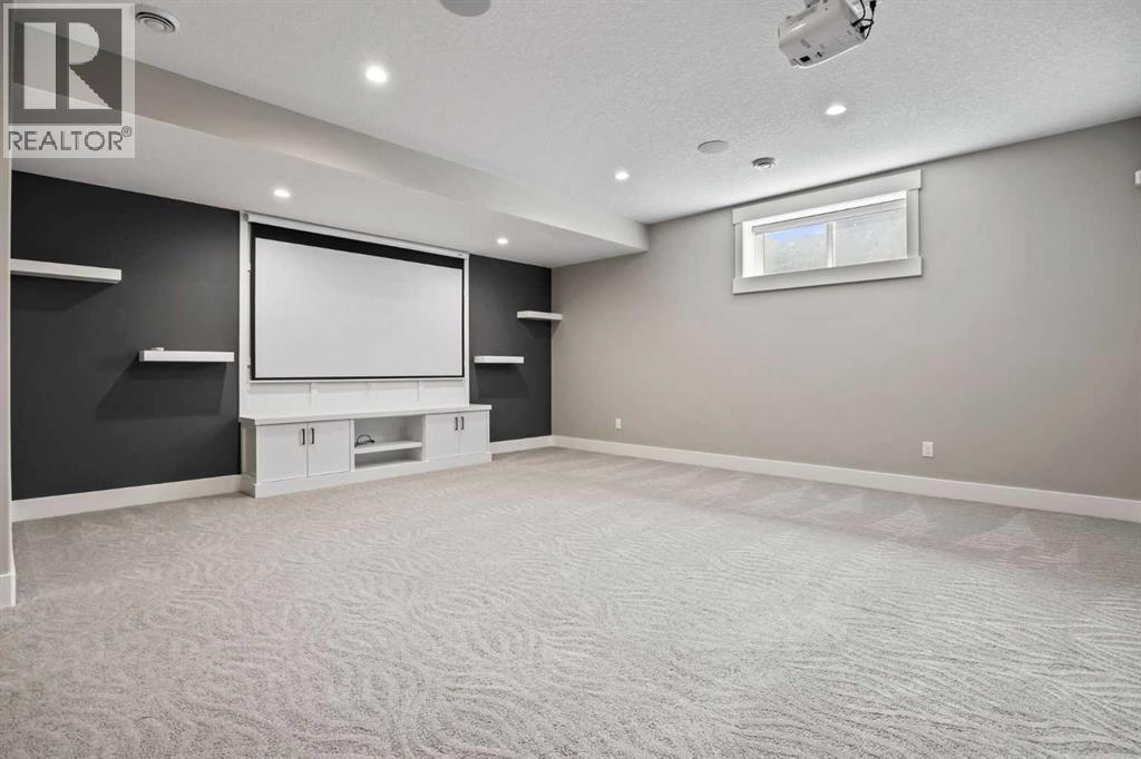 Single Family House for Sale in   Avenue NW Mount Pleasant Calgary 