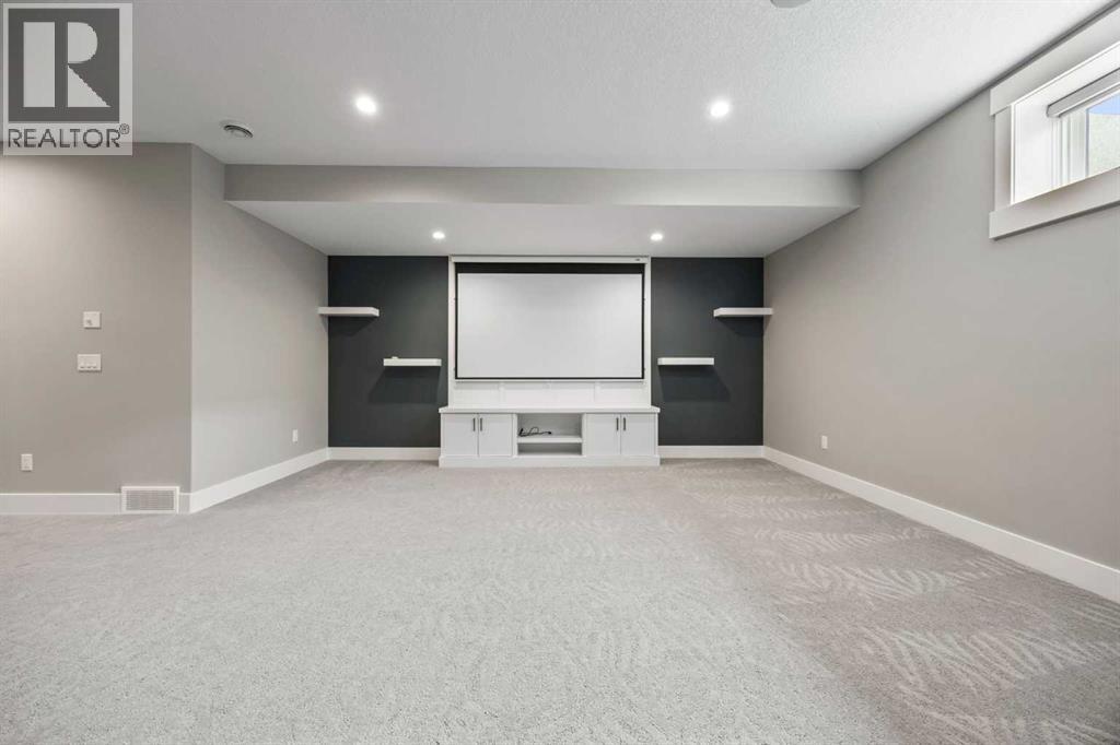 Single Family House for Sale in   Avenue NW Mount Pleasant Calgary 