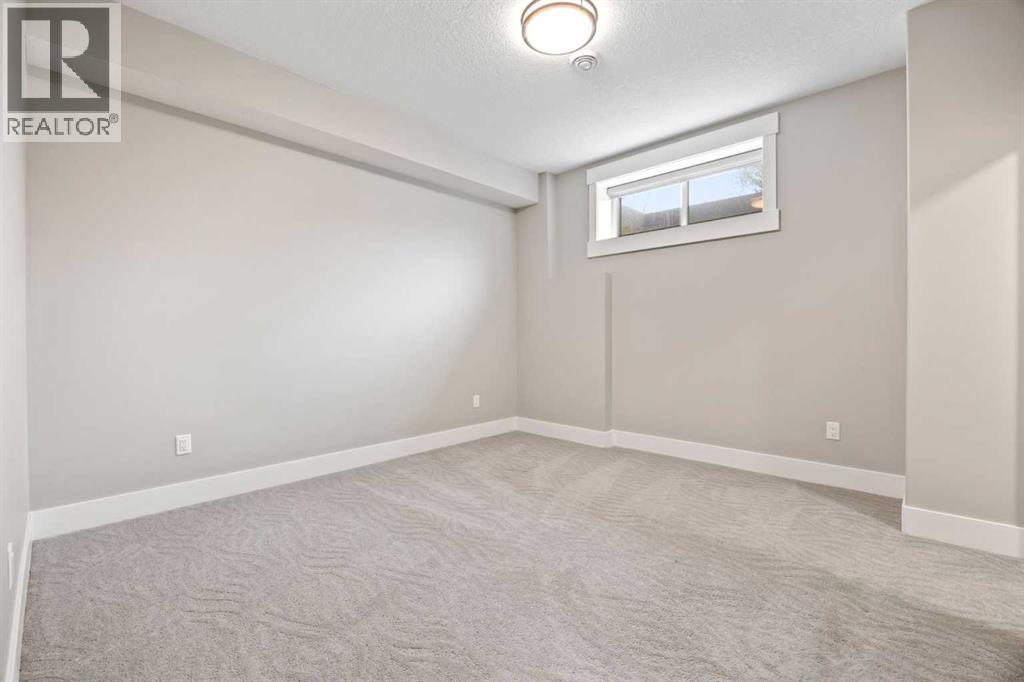Single Family House for Sale in   Avenue NW Mount Pleasant Calgary 