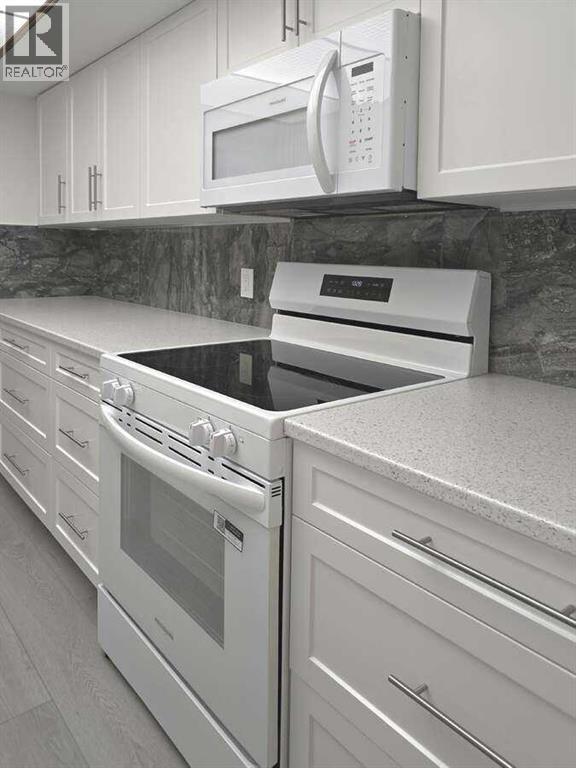 Photo 11 of 206 3730 50 Street Nw, Calgary AB