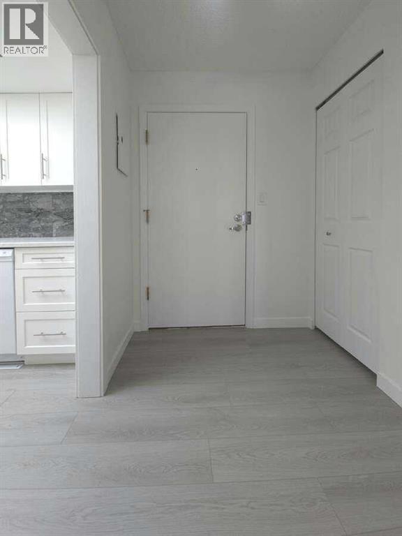 Photo 34 of 206 3730 50 Street Nw, Calgary AB