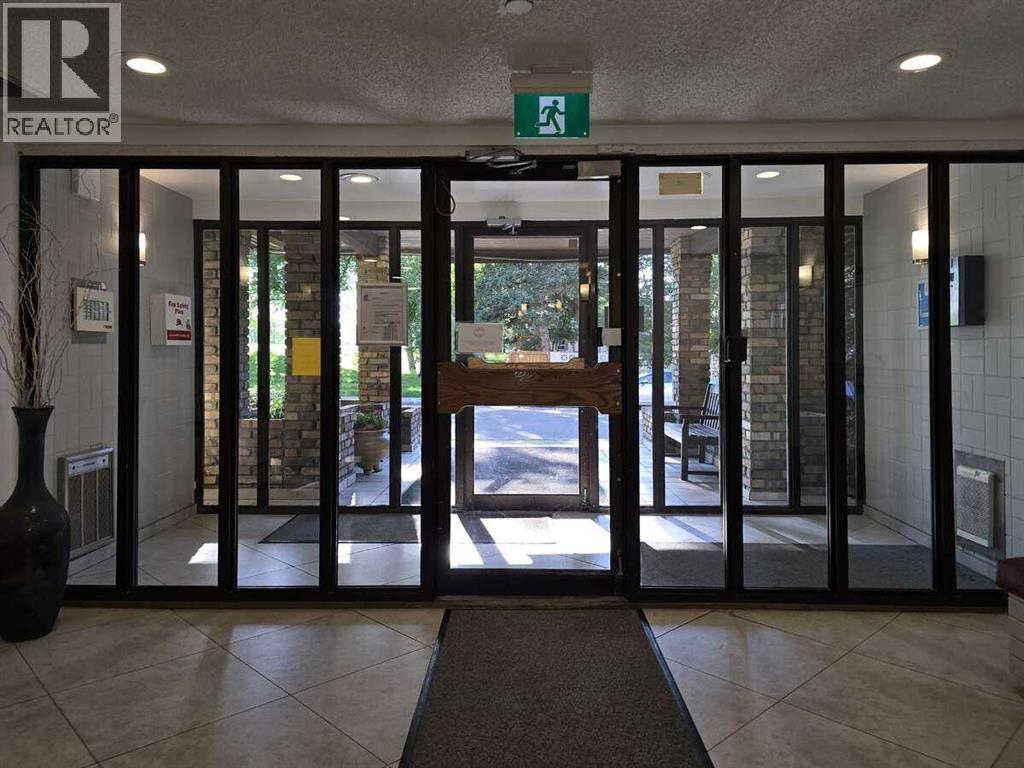 Photo 42 of 206 3730 50 Street Nw, Calgary AB