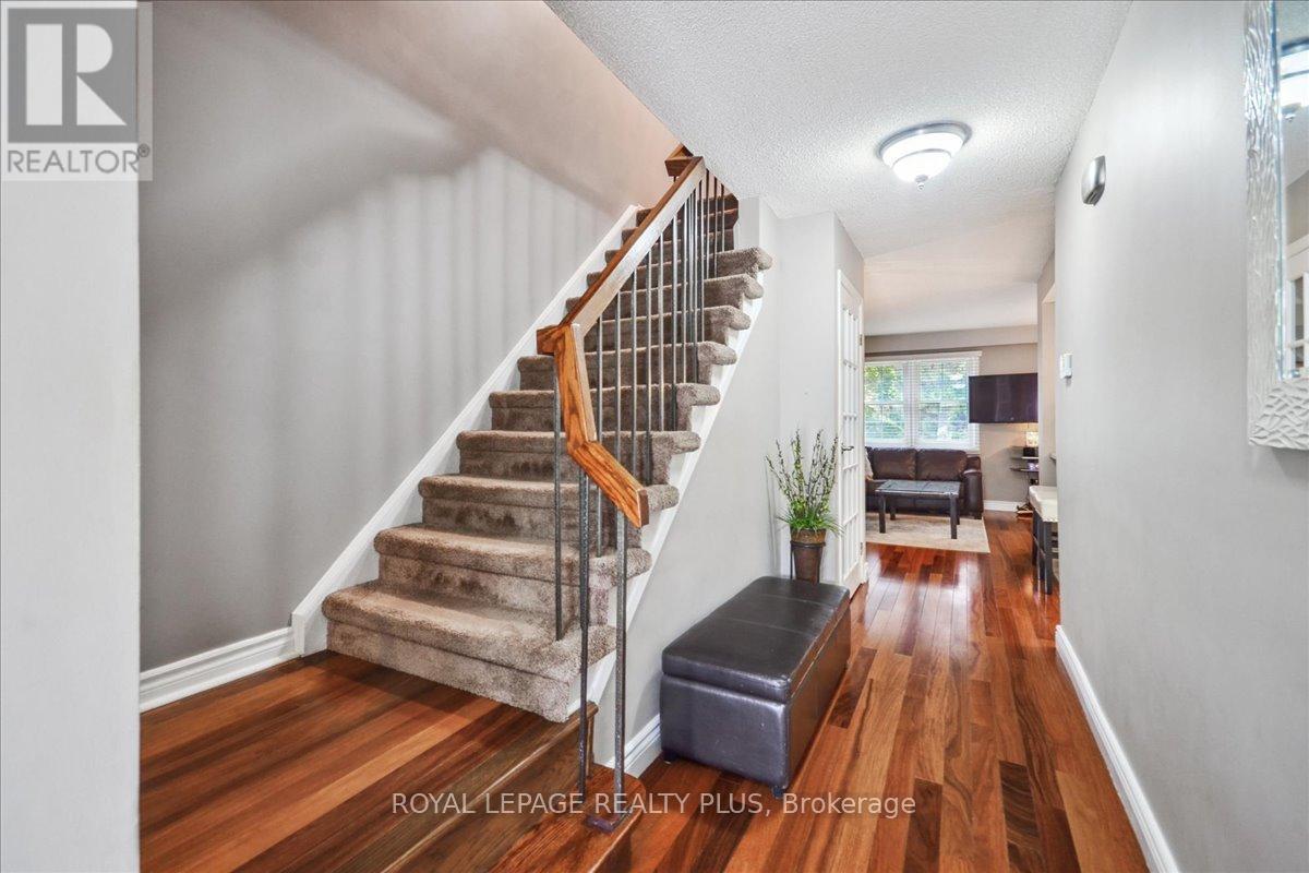 Photo 6 of 103 1951 Rathburn Road E, Mississauga ON