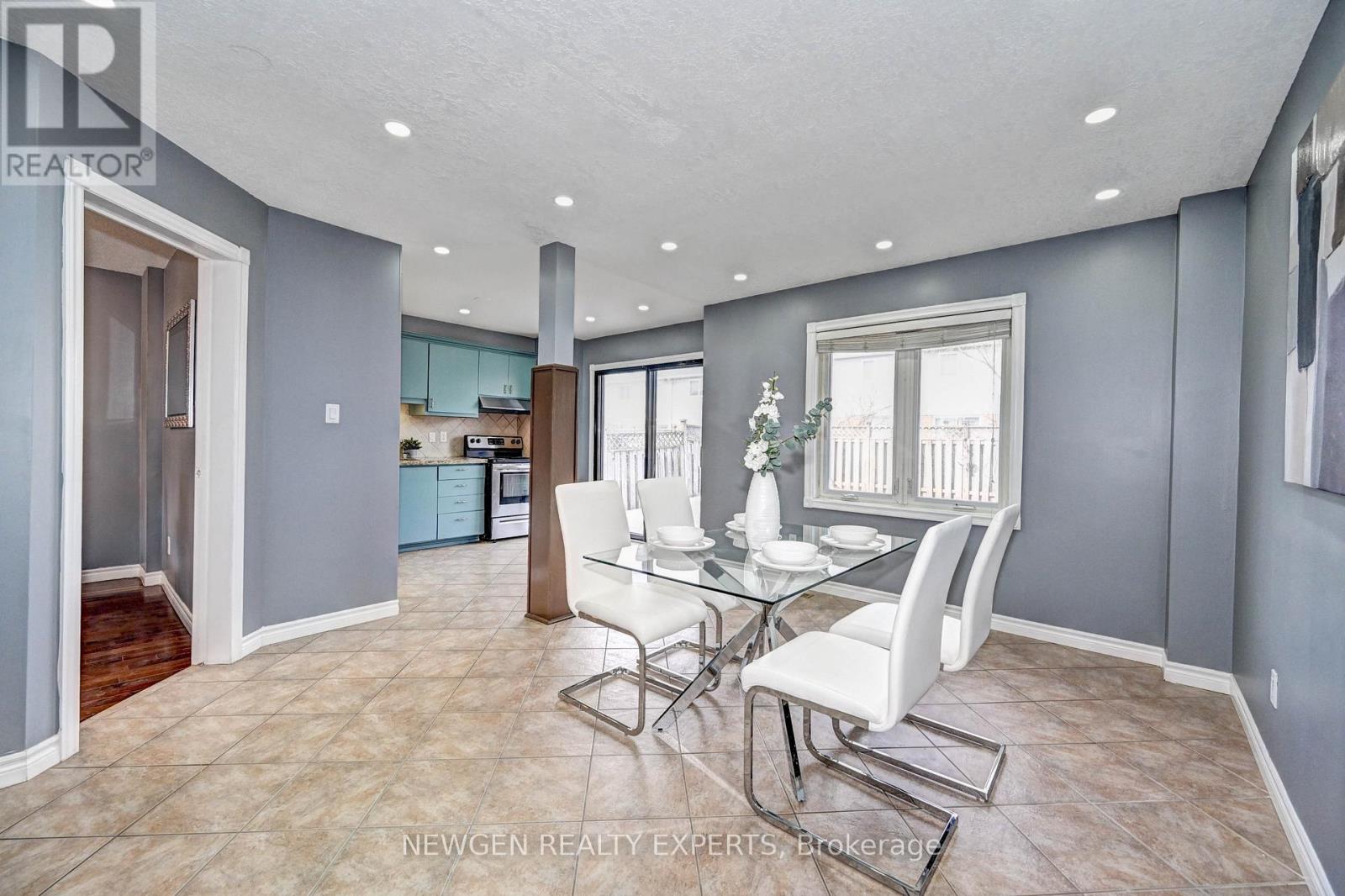 Photo 1 of 573 Burnett Avenue, Cambridge ON