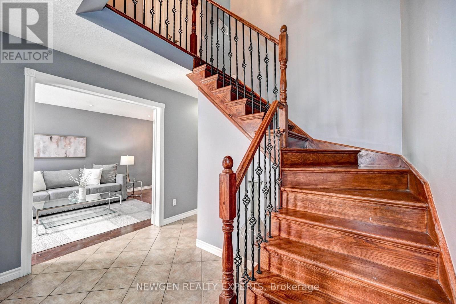 Photo 27 of 573 Burnett Avenue, Cambridge ON