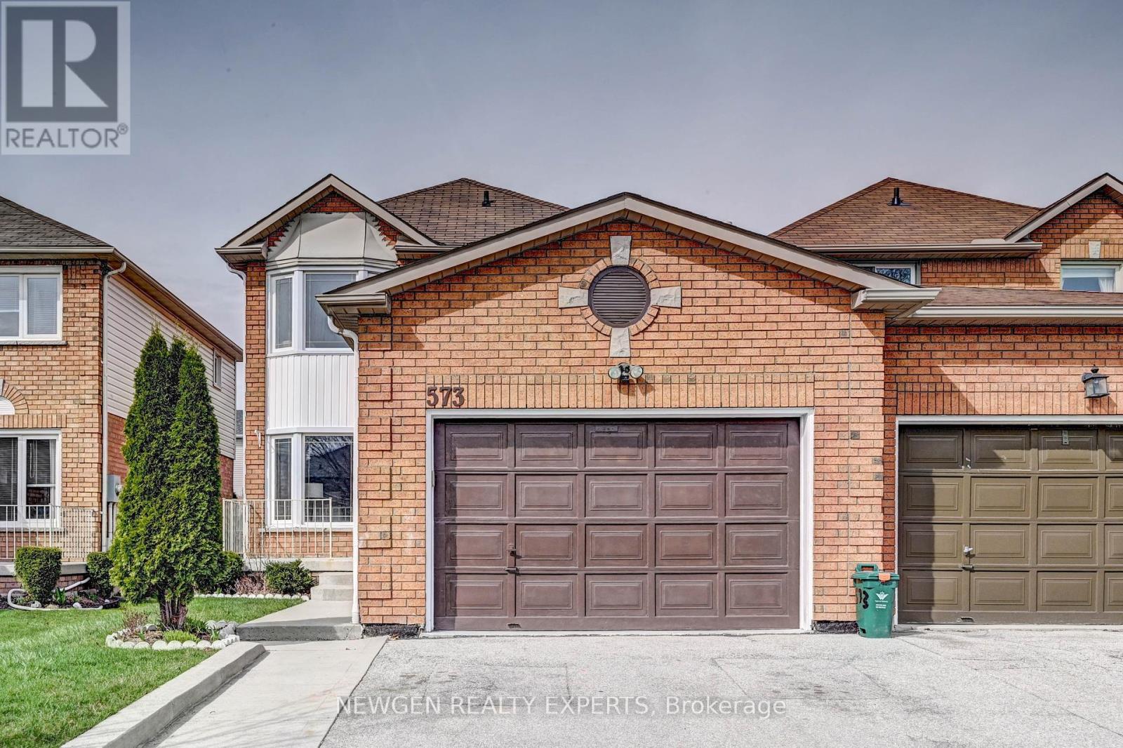 Photo 36 of 573 Burnett Avenue, Cambridge ON