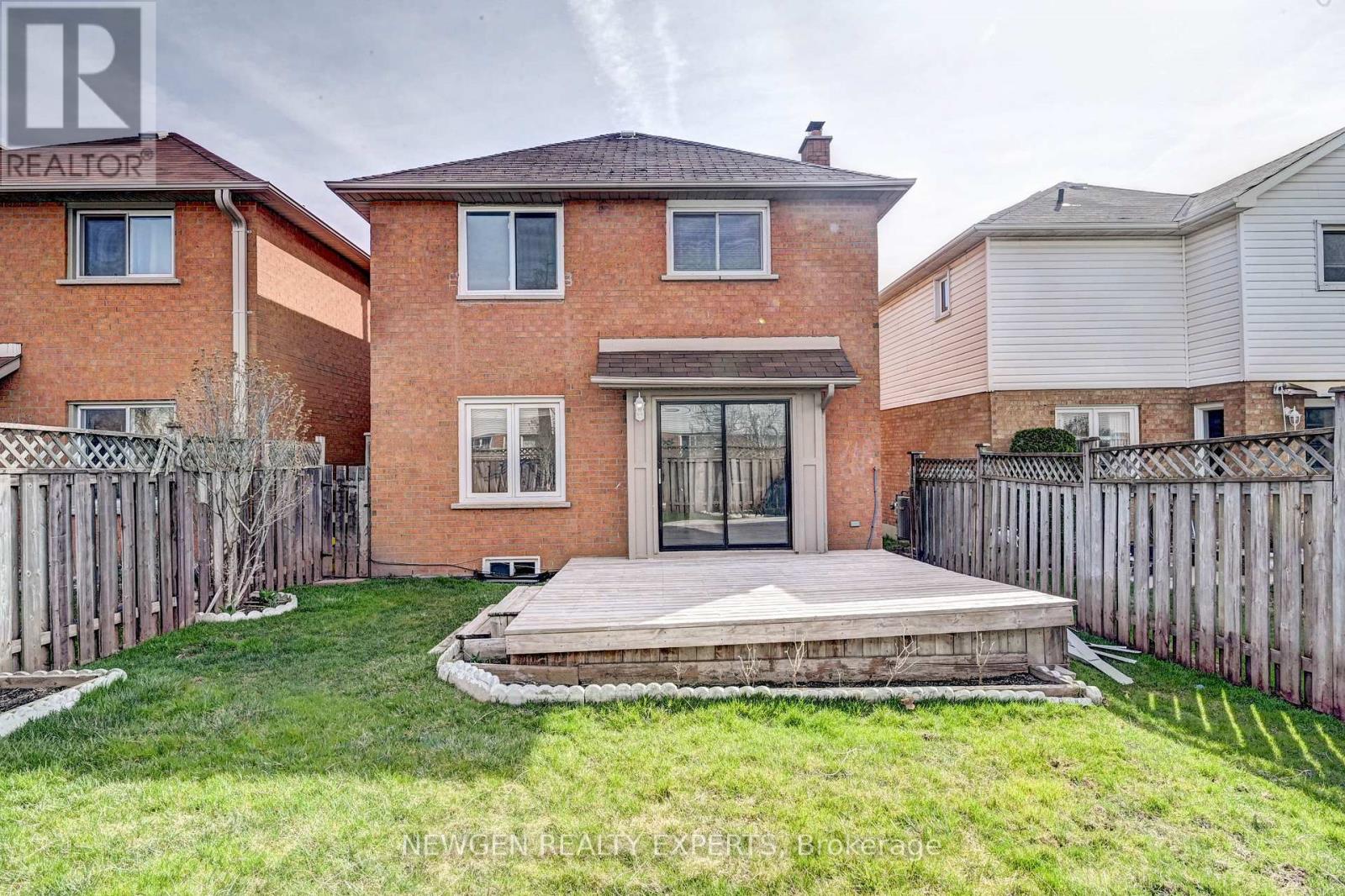 Photo 35 of 573 Burnett Avenue, Cambridge ON