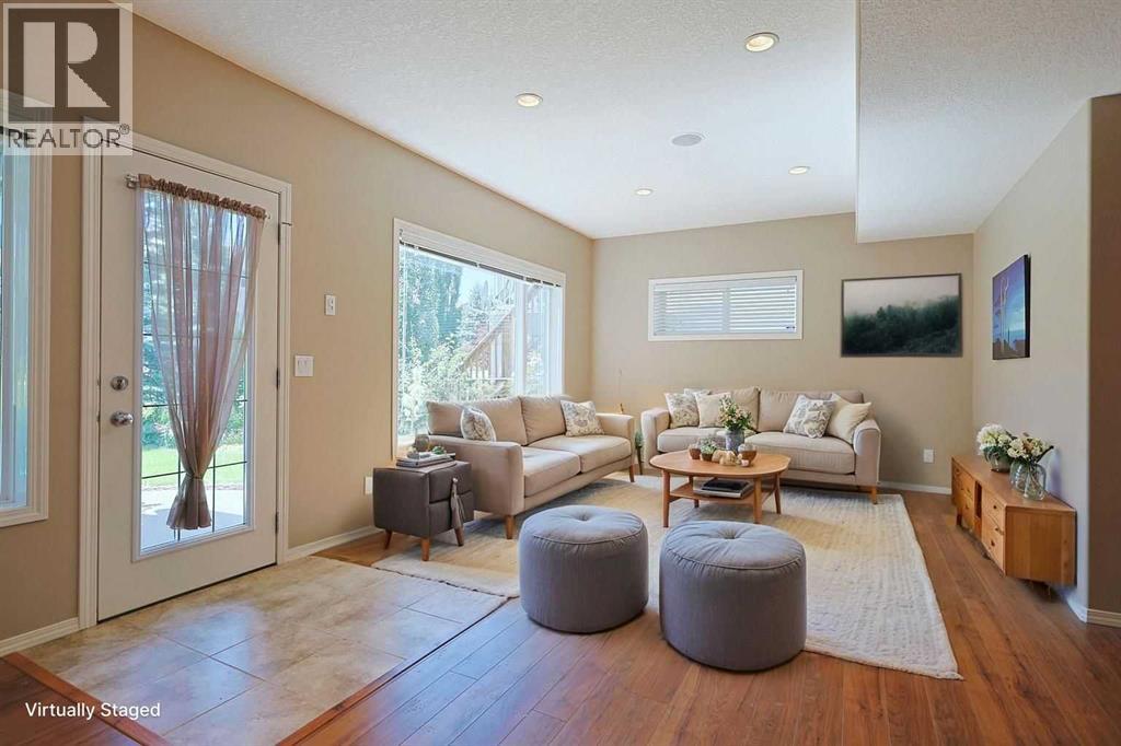 Photo 25 of 160 Royal Birch Circle Nw, Calgary AB
