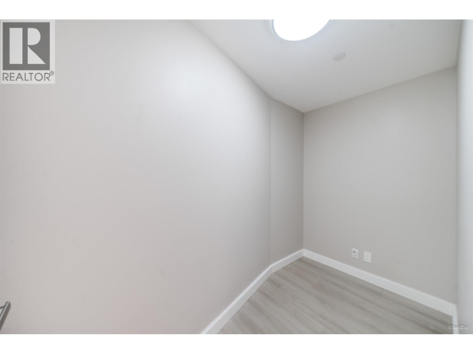 Photo 4 of 3603 1372 Seymour Street, Vancouver BC