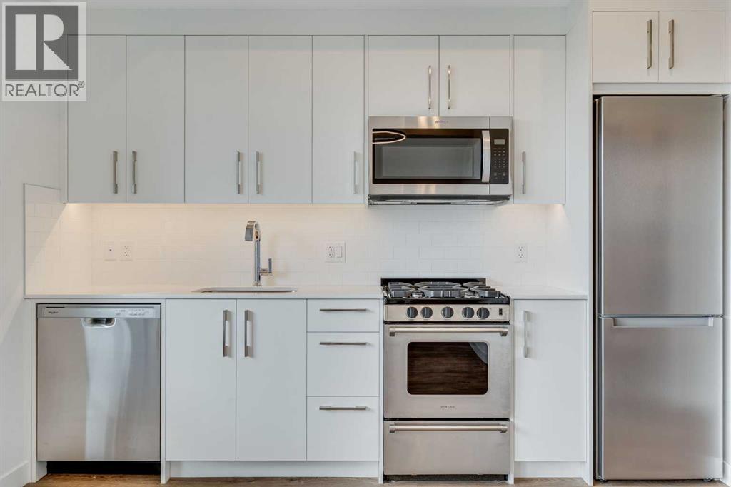 Single Family House for Sale in   A Street NW West Hillhurst Calgary 
