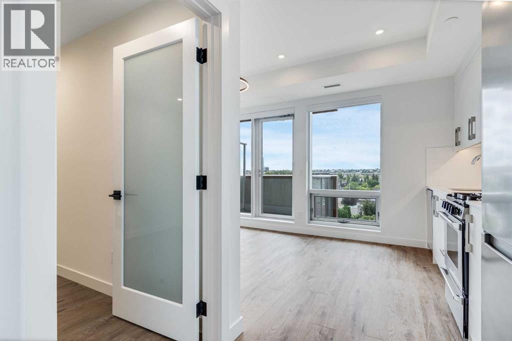 Single Family House for Sale in   A Street NW West Hillhurst Calgary 