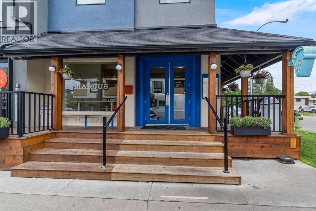 Single Family House for Sale in   A Street NW West Hillhurst Calgary 