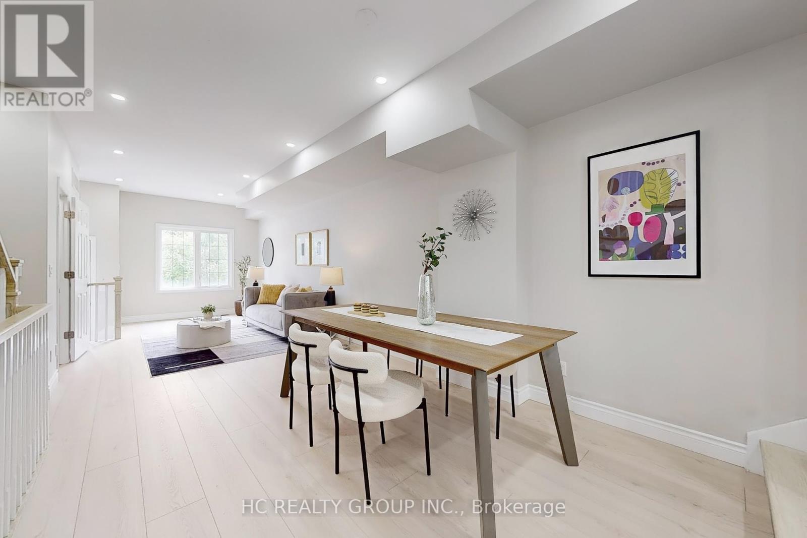 Photo 39 of 206 B Finch Avenue W, Toronto ON