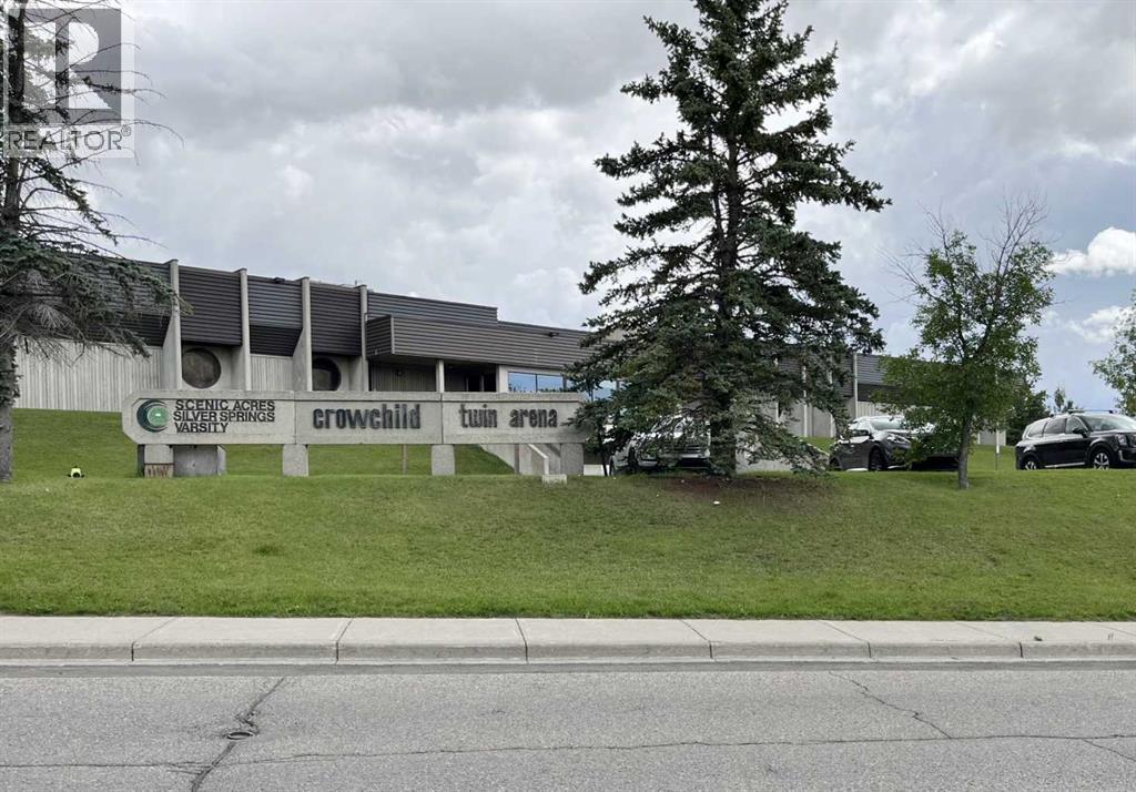Single Family House 4 Level for Sale in  Scenic Acres Drive NW Scenic Acres Calgary 