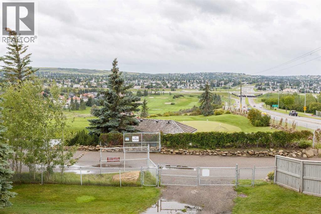 Photo 38 of 136 Country Hills Gardens Nw, Calgary AB
