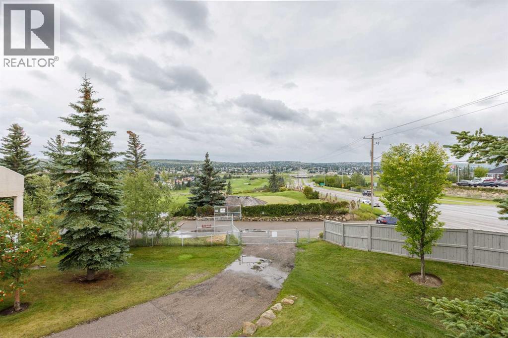 Photo 7 of 136 Country Hills Gardens Nw, Calgary AB