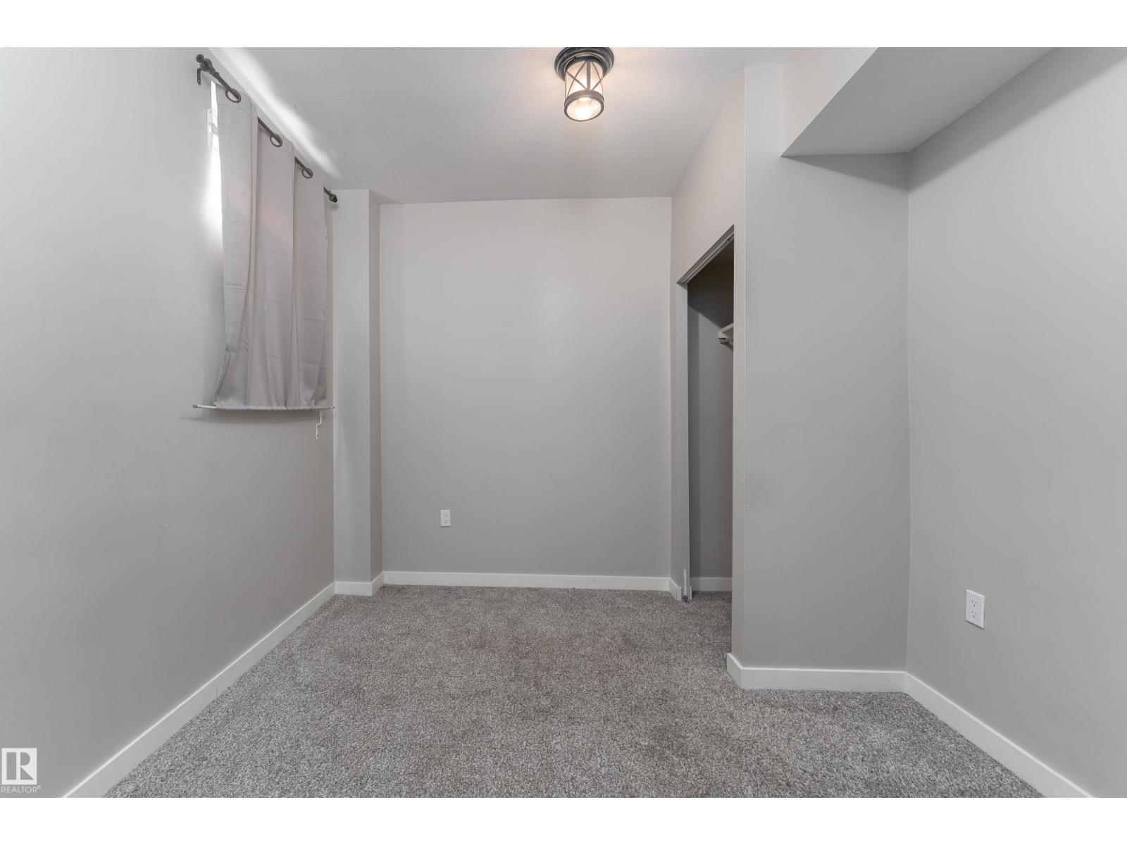 Photo 14 of 6004 102 Av Nw, Edmonton AB