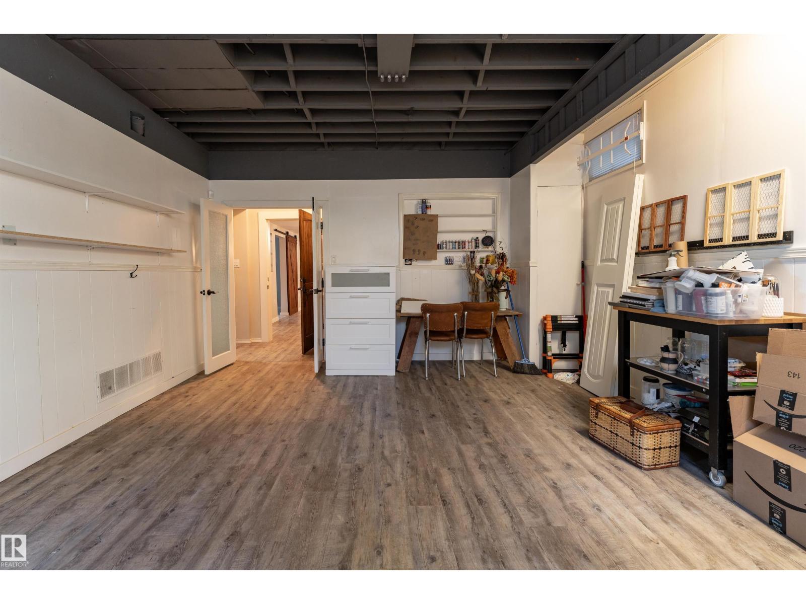 Photo 38 of 6004 102 Av Nw, Edmonton AB