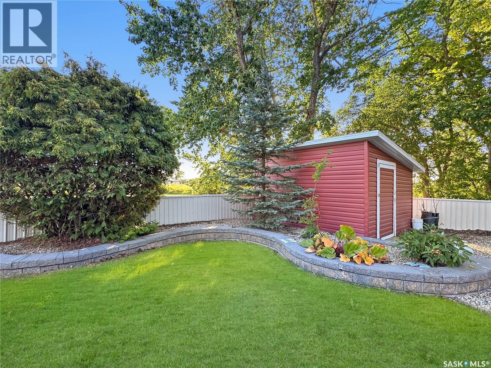 Photo 34 of 106 Elgin Street, Balcarres SK