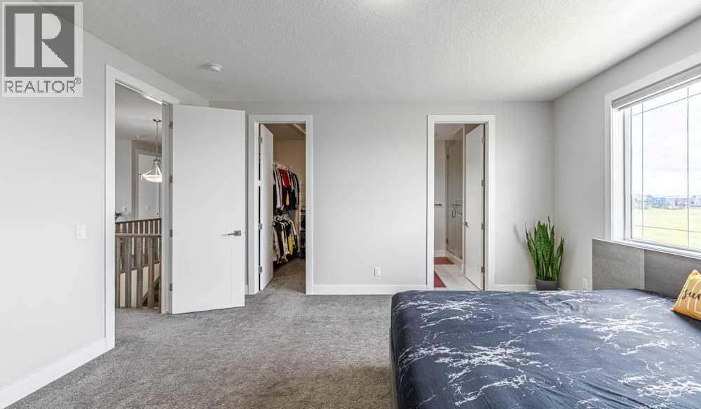 Single Family House for Sale in  Cityspring Manor NE Cityscape Calgary 