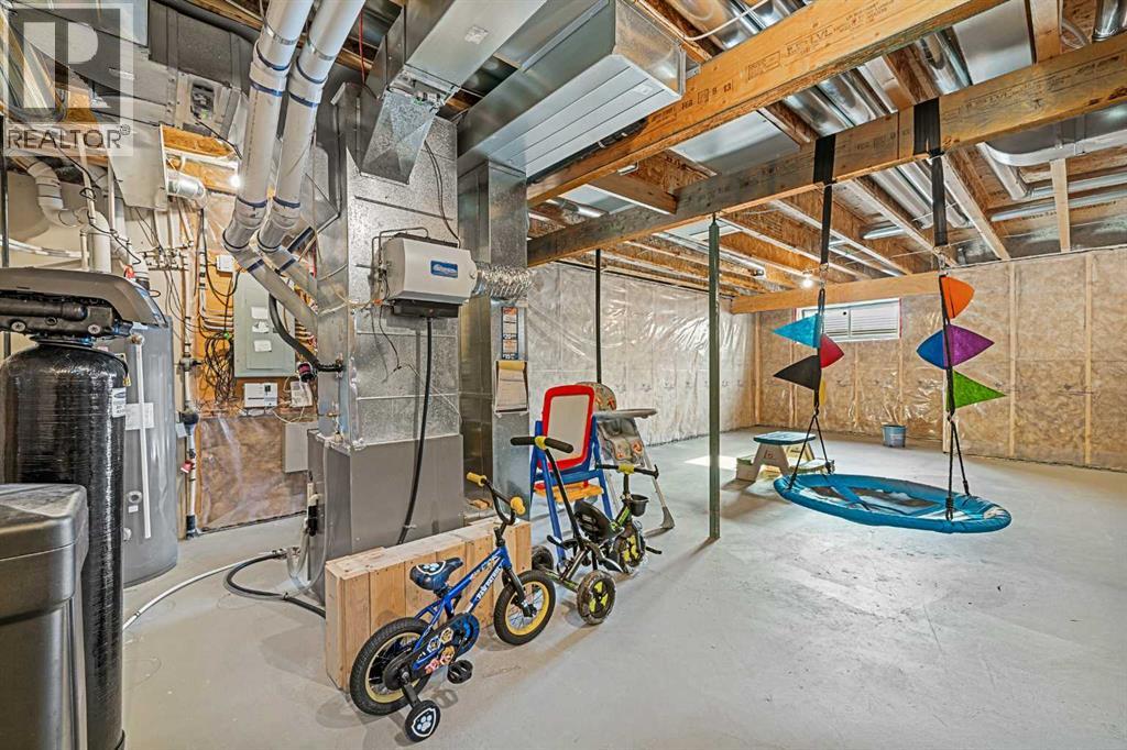 Photo 21 of 237 Panton Way Nw, Calgary AB