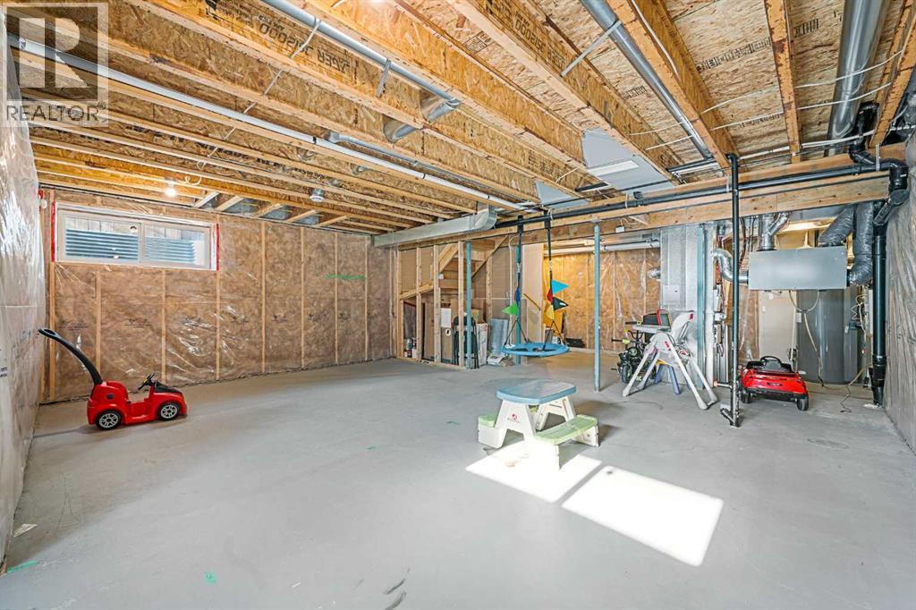Photo 24 of 237 Panton Way Nw, Calgary AB