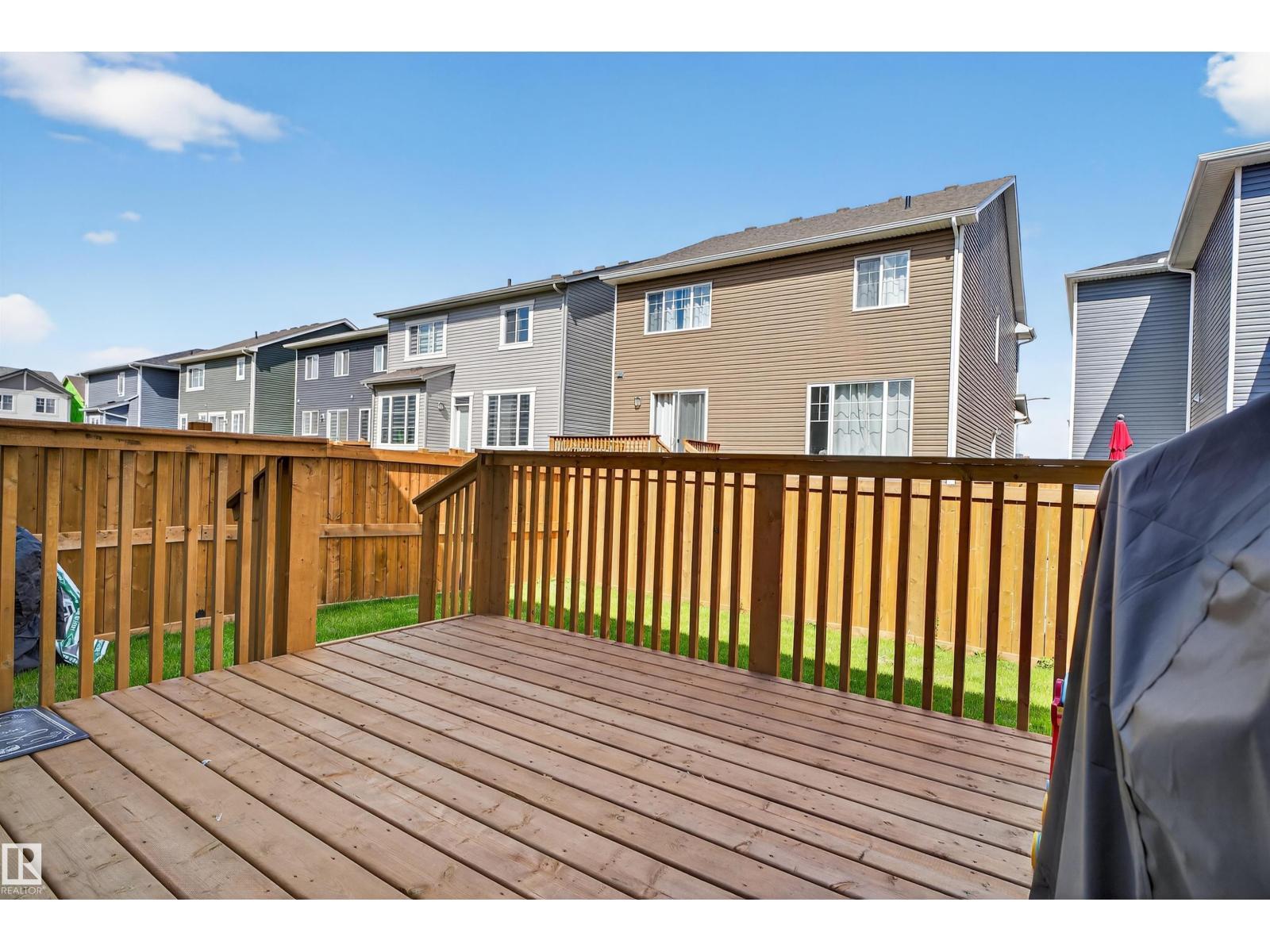 Photo 42 of 20806 19 A Av Nw, Edmonton AB