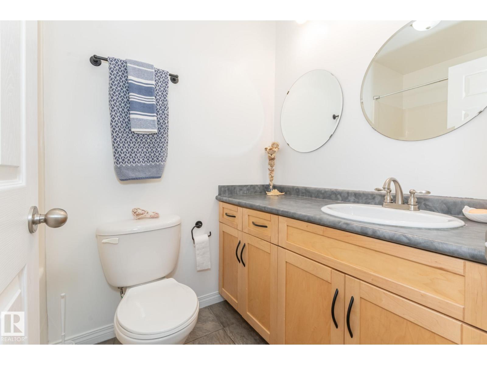 Photo 33 of 982 Jim Common Dr, Sherwood Park AB