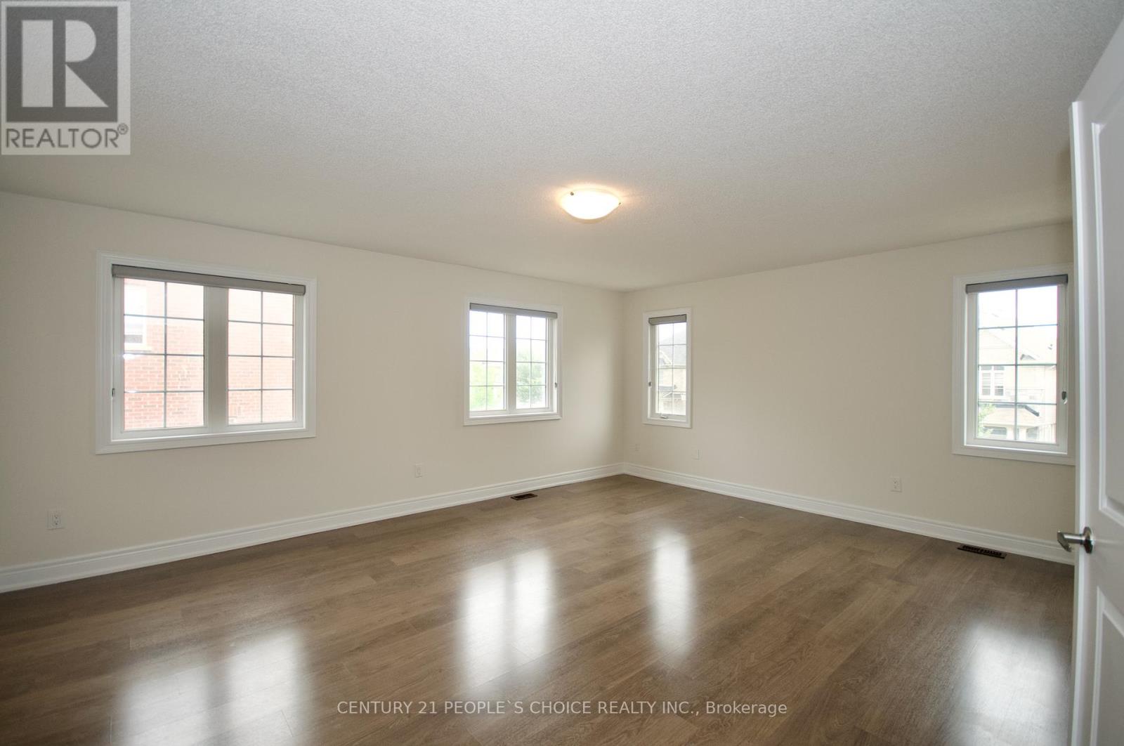 Photo 16 of 42 Seymour Road, Brampton ON