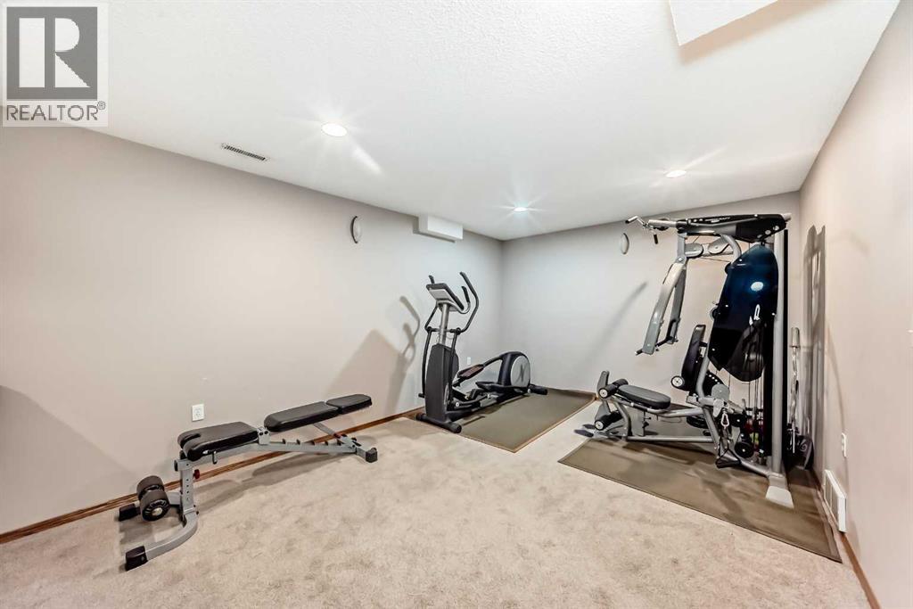 Single Family House for Sale in  Riverview Place SE Riverbend Calgary 