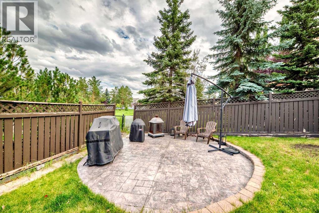 Single Family House for Sale in  Riverview Place SE Riverbend Calgary 