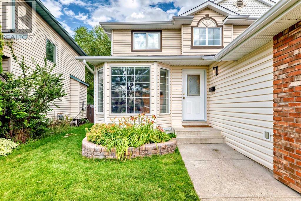 Single Family House for Sale in  Riverview Place SE Riverbend Calgary 