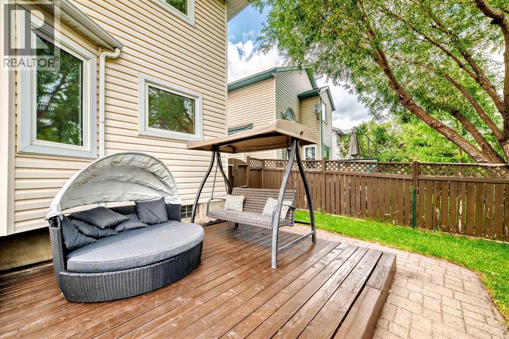 Single Family House for Sale in  Riverview Place SE Riverbend Calgary 