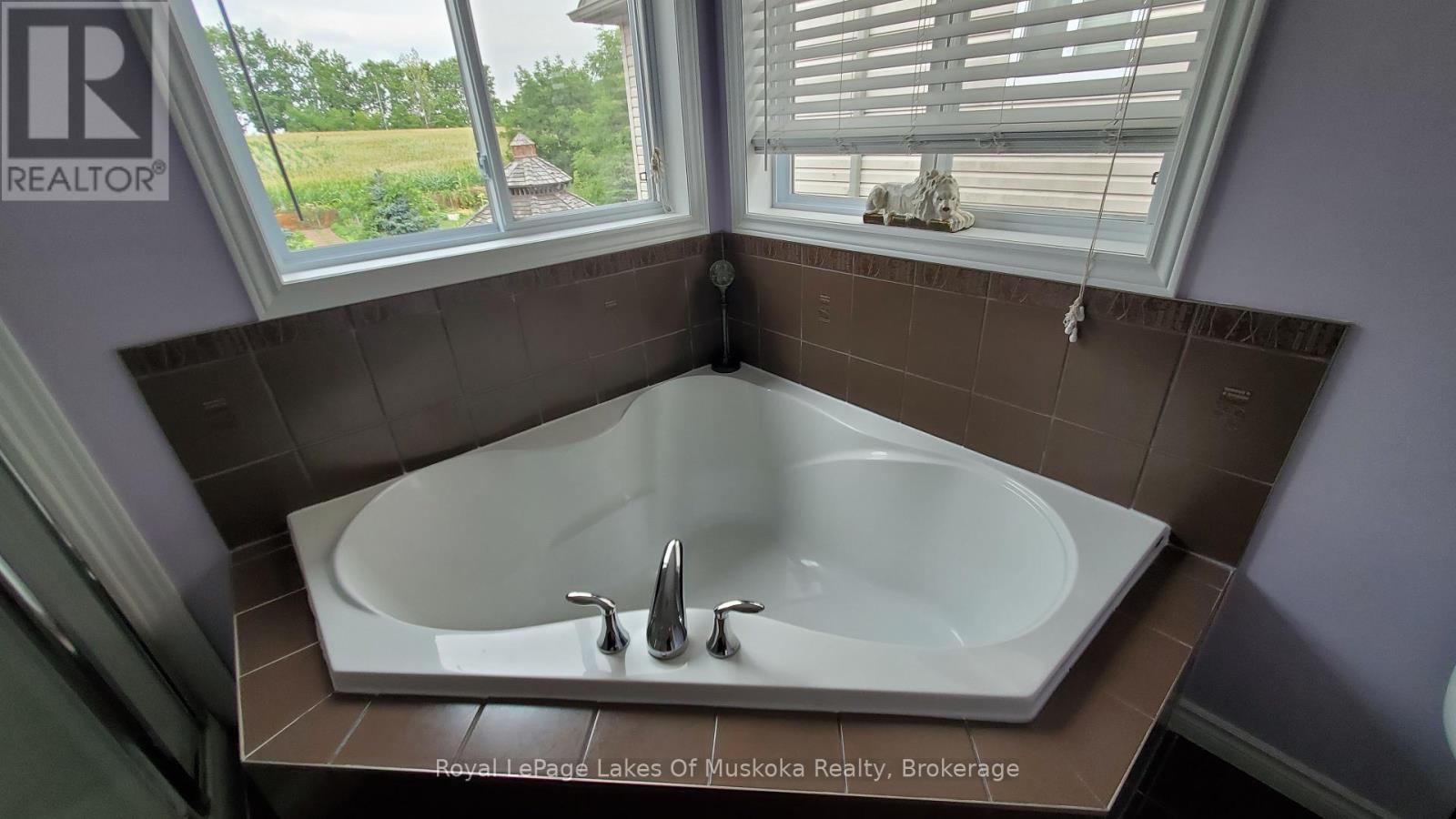 Photo 24 of 89 Davis Street, Guelph ON