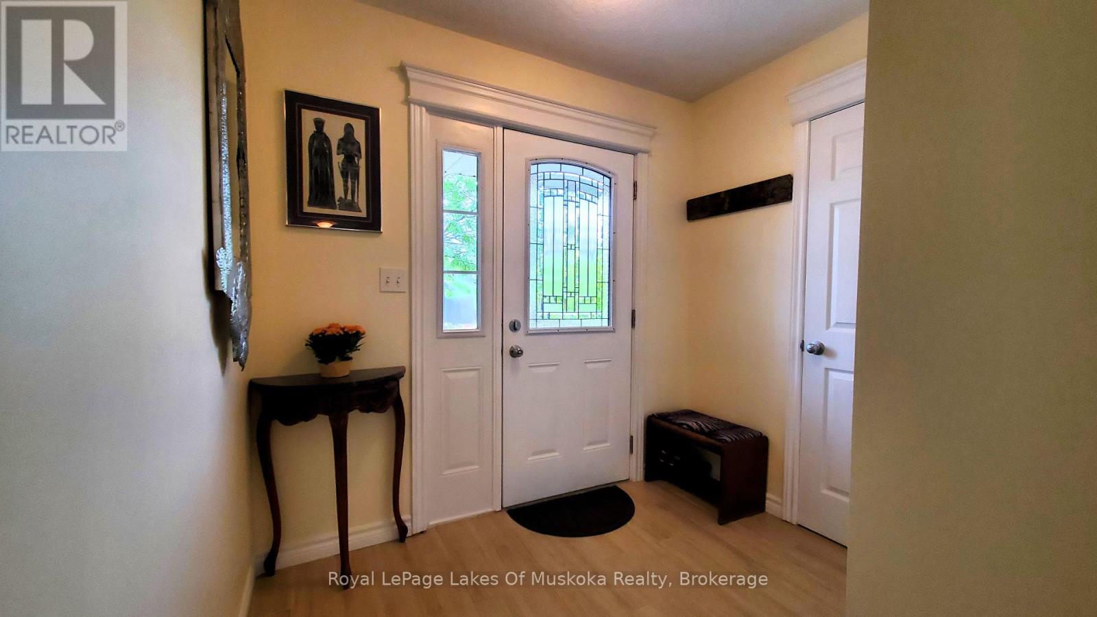 Photo 5 of 89 Davis Street, Guelph ON