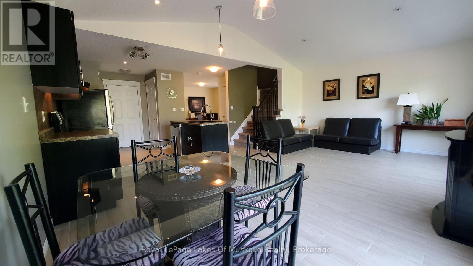 Photo 8 of 89 Davis Street, Guelph ON