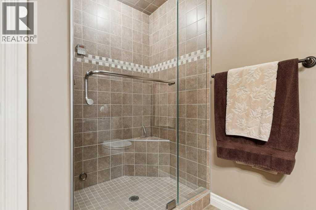 Photo 35 of 156 Tuscany Ravine Heights Nw, Calgary AB
