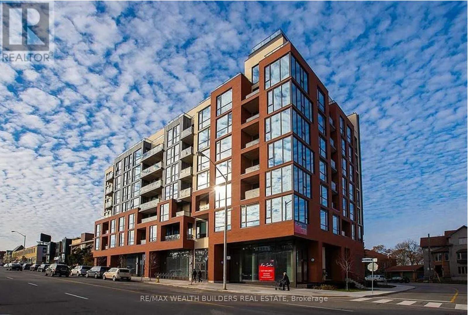 Photo 8 of 511 2118 Bloor Street W, Toronto ON