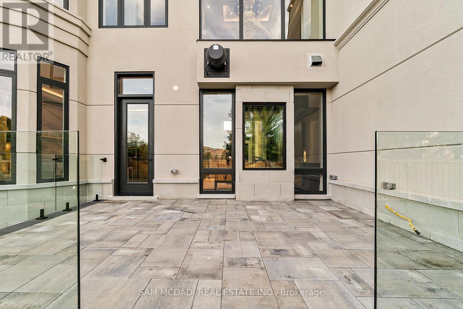 Photo 11 of 321 Morden Road, Oakville ON